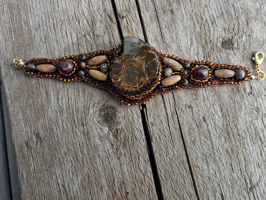 Bracelet "Time on Your Wrist" with Natural Ammonite