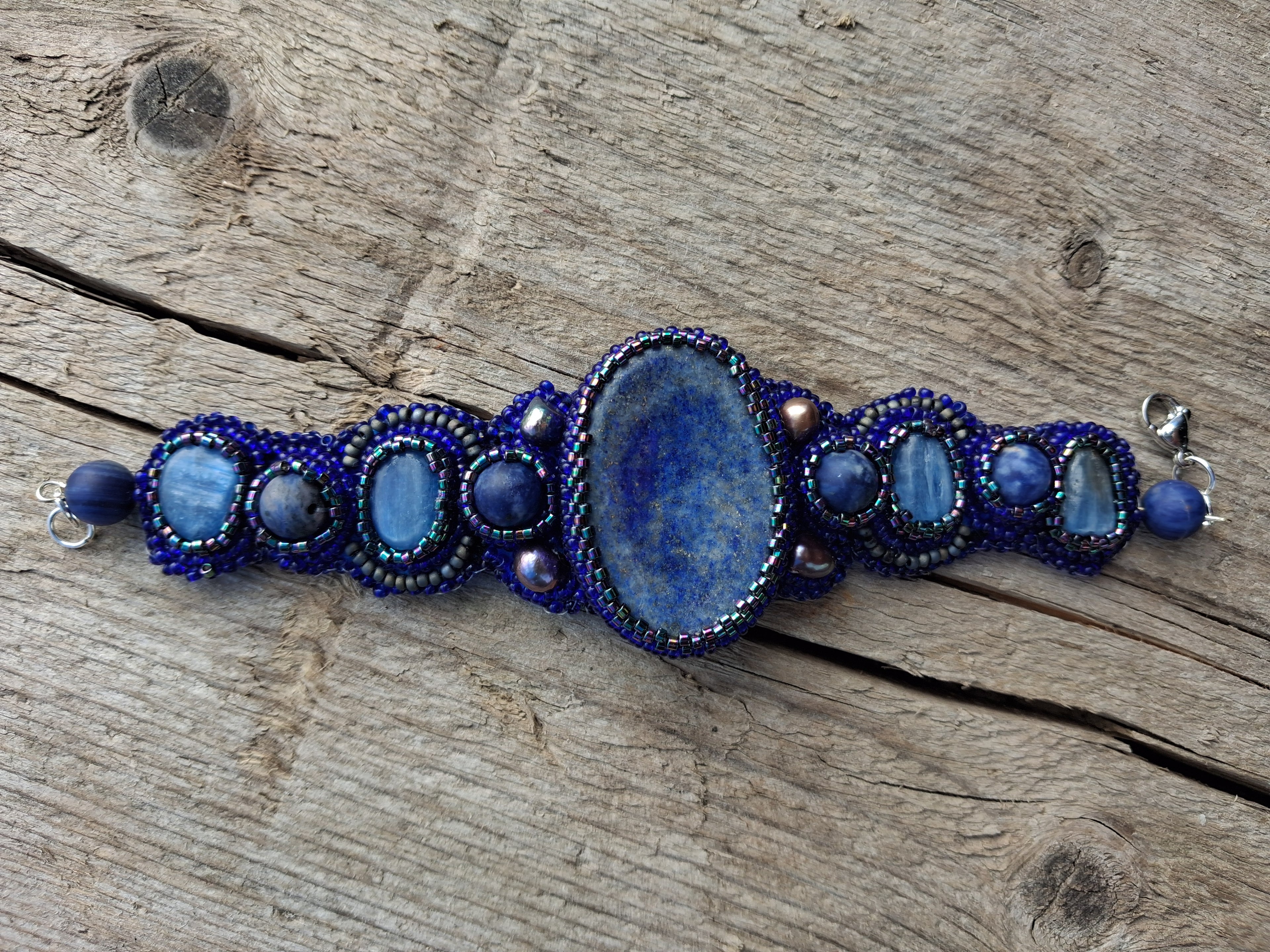 "Night Sea" Bracelet – Handcrafted Lapis Lazuli & Pearl Jewelry
