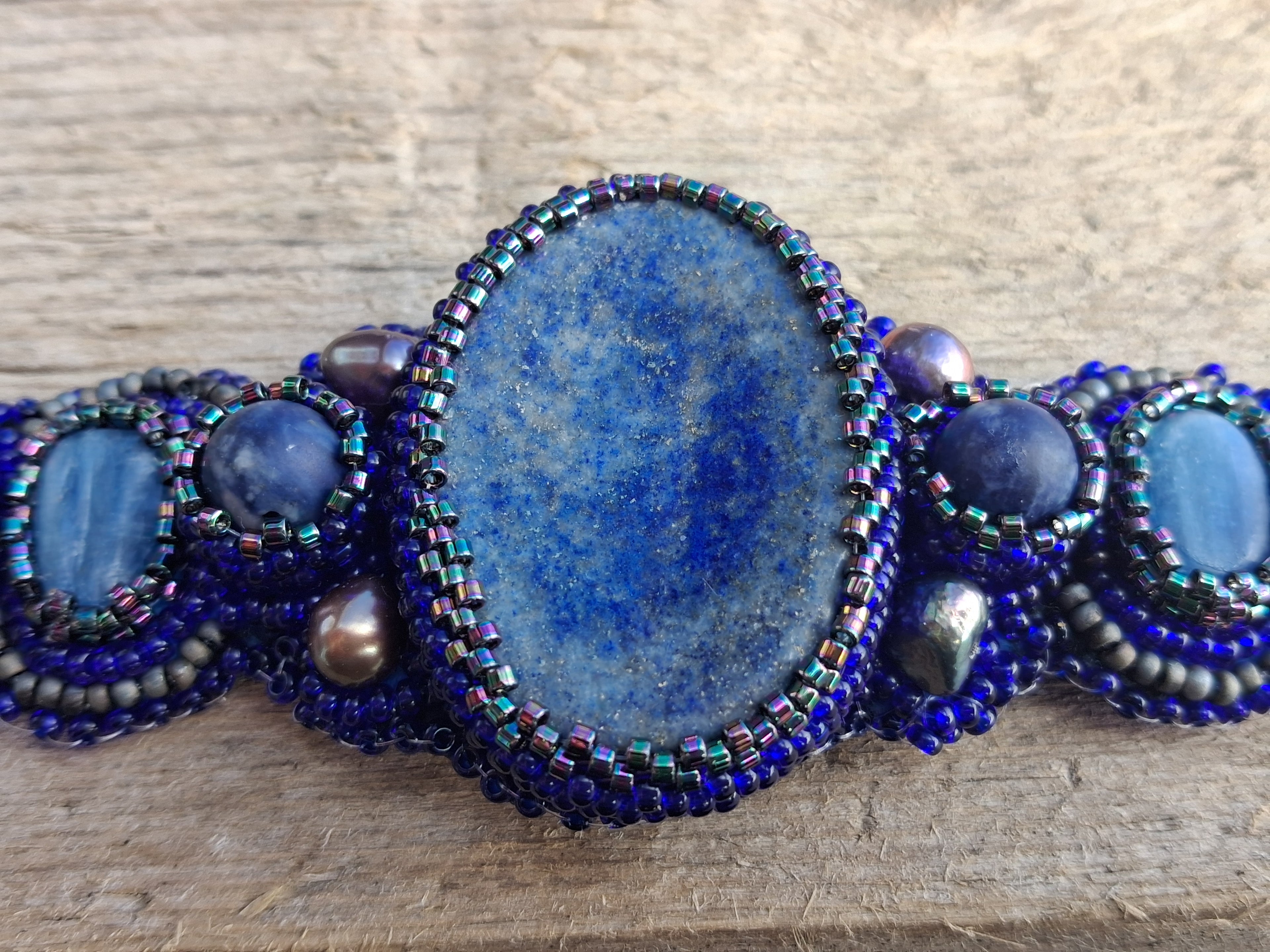 "Night Sea" Bracelet – Handcrafted Lapis Lazuli & Pearl Jewelry