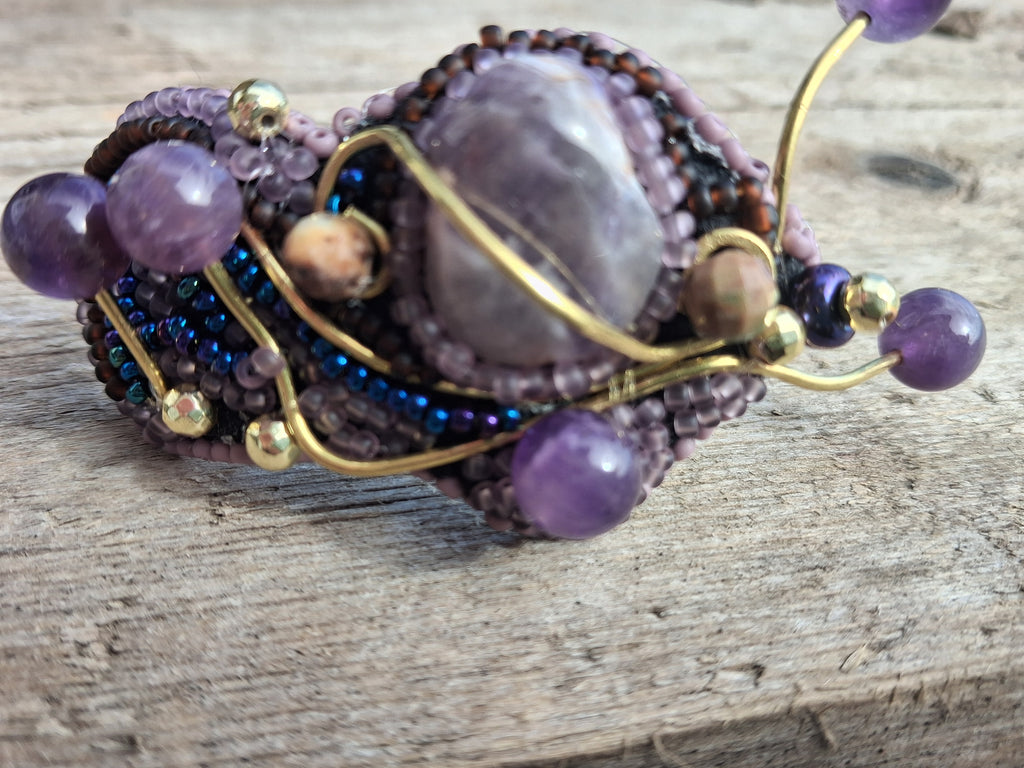 Bracelet "The Lilac Snail" & Amethyst