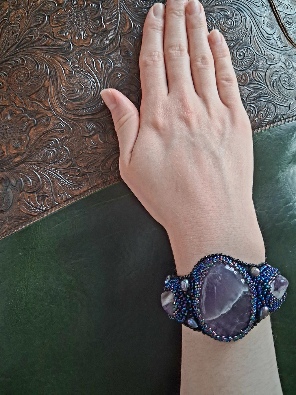 Bracelet "Amethyst Mountains" & Amethyst