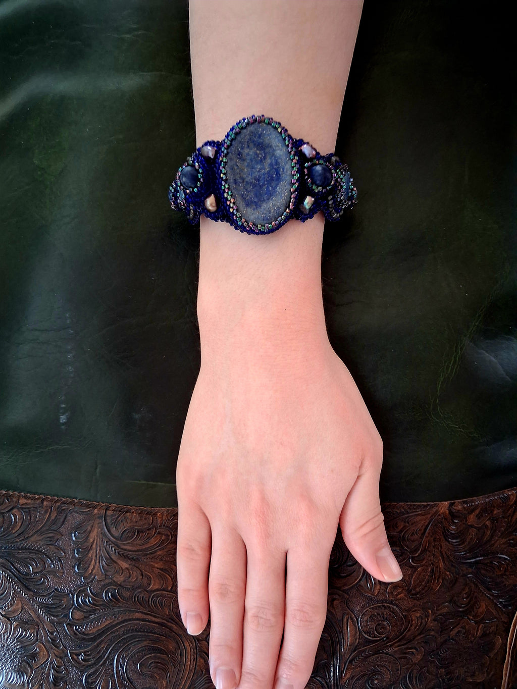 "Night Sea" Bracelet – Handcrafted Lapis Lazuli & Pearl Jewelry