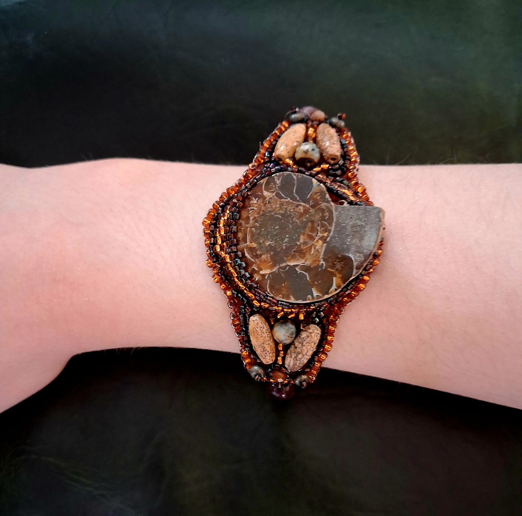 Bracelet "Time on Your Wrist" with Natural Ammonite